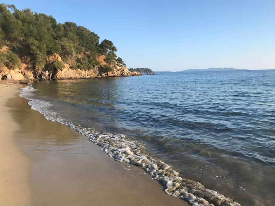 Appartement Plage Piscine Et Tennis Inclus 라론드레모레 외부 사진