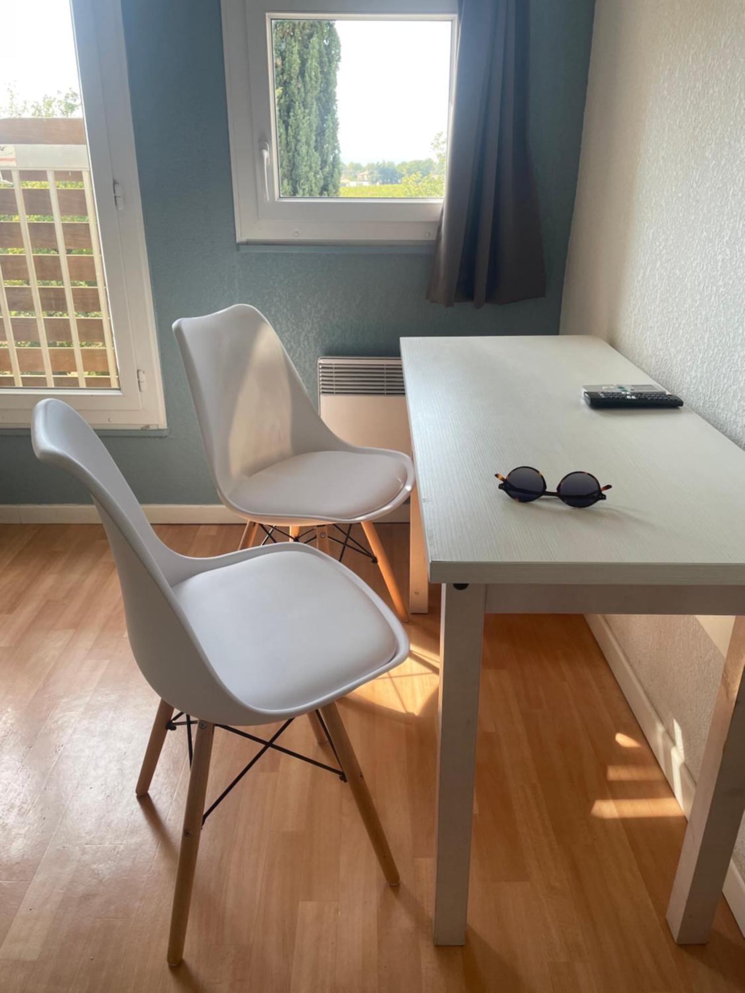 Appartement Plage Piscine Et Tennis Inclus 라론드레모레 외부 사진