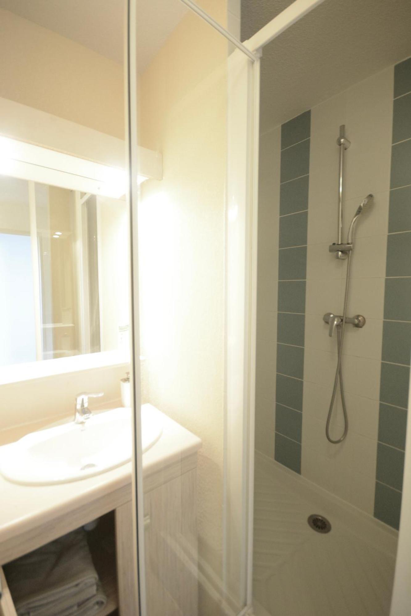 Appartement Plage Piscine Et Tennis Inclus 라론드레모레 외부 사진